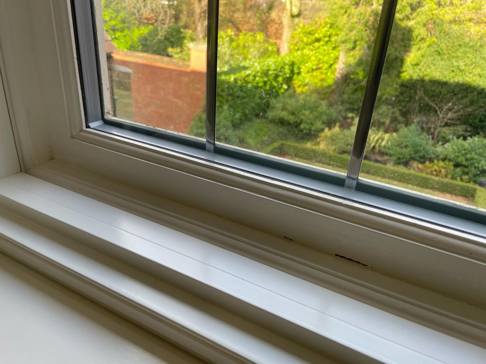 1 x Hardwood Timber Double Glazed Leaded 3-Pane Window Frame fitted with Shutter Blinds - Image 2 of 12