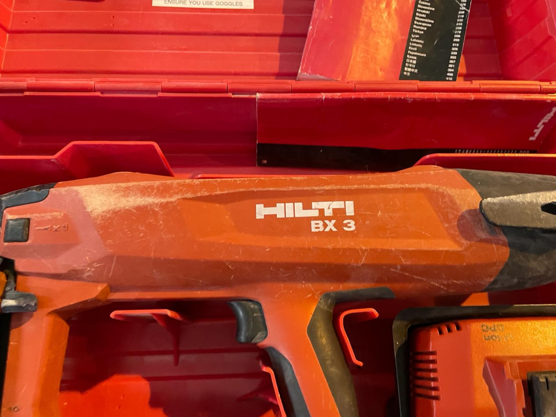 1 x Hilti BX3 Cordless Nail Gun Fastening Tool - Includes Case, Battery and Charger - RRP £3,400 - Image 2 of 7