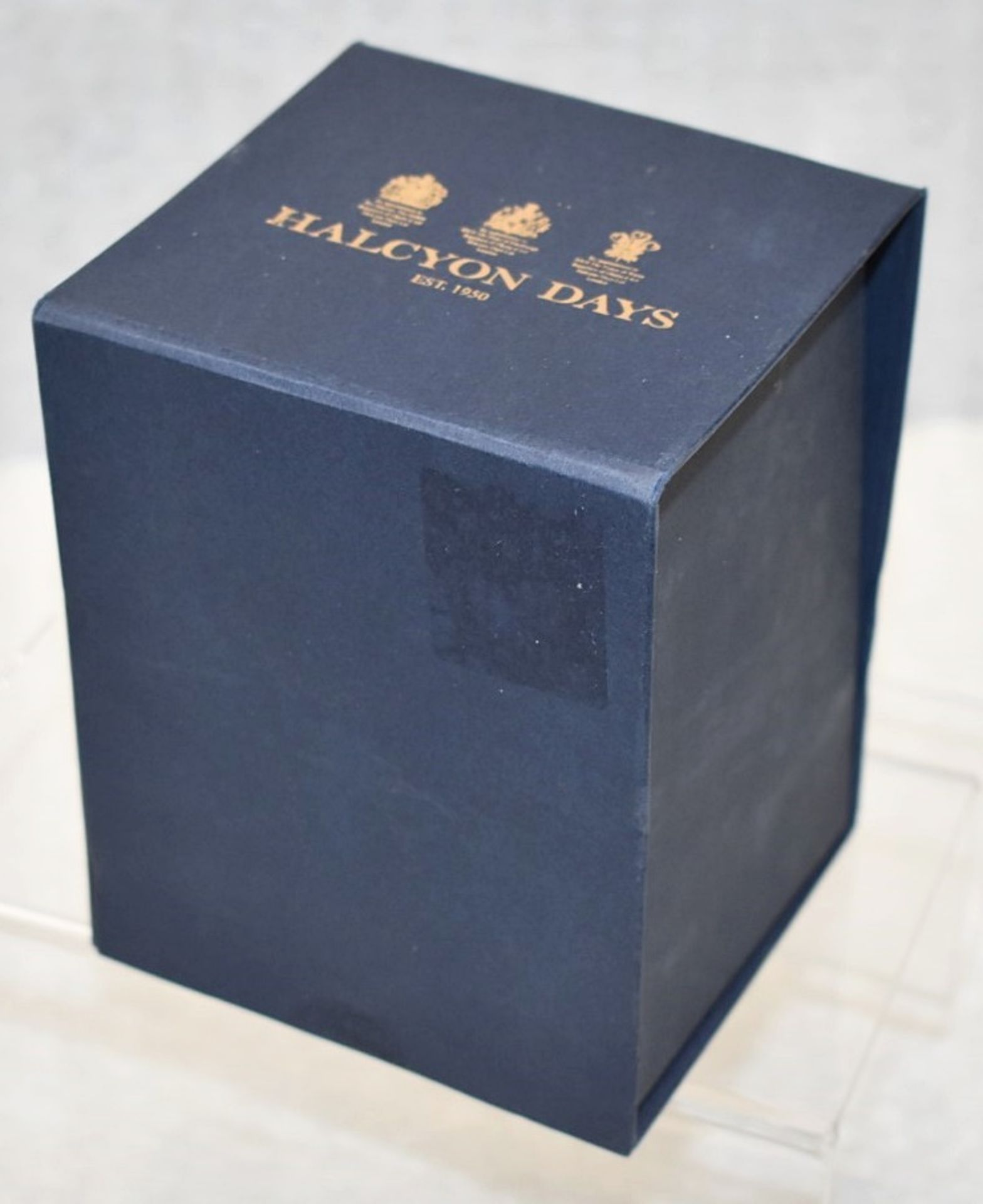 1 x HALCYON DAYS Christmas Lidded Bone China Candle - Original Price £120.00 - Image 8 of 9