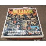 1 x 1960s Vintage Tri-Ang Battle Game - Used - CL444 - NO VAT ON THE HAMMER - Location: Altrincham
