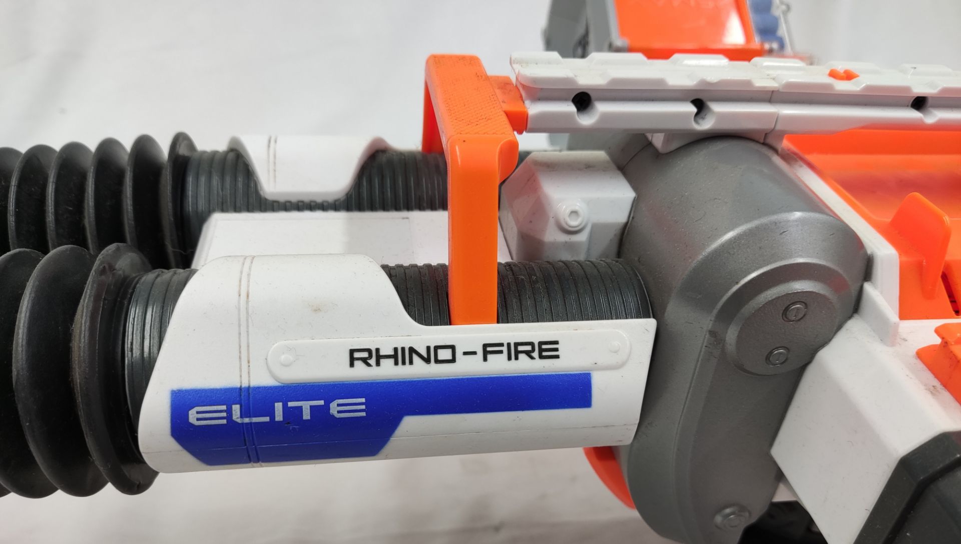 1 x Nerf Rhino-Fire Electric Nerf Gun with Moving Barrels - Used - CL444 - NO VAT ON THE HAMMER - - Image 12 of 12
