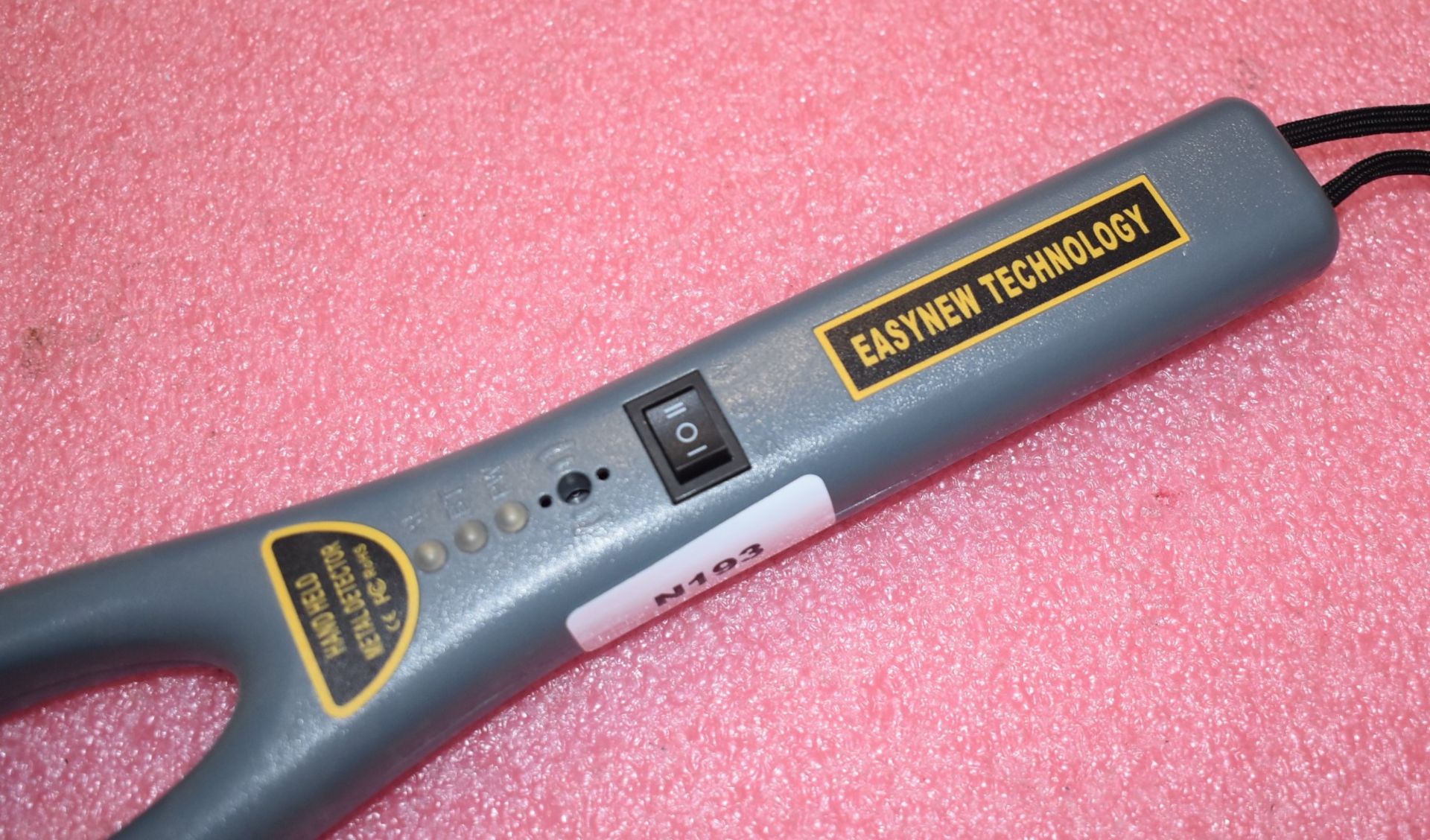 1 x Easynew GC-101H Handheld Metal Detector - Image 5 of 6