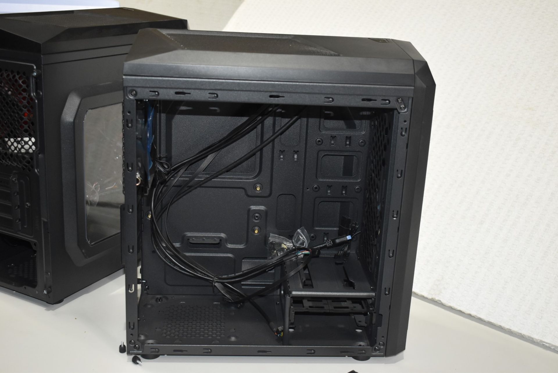 5 x ATX Computer Cases With USB 3.0, SD Card Readers, Side Window and Case Fan - Unused - Image 11 of 14