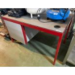 1 x Metal Workbench Desk With Drawers