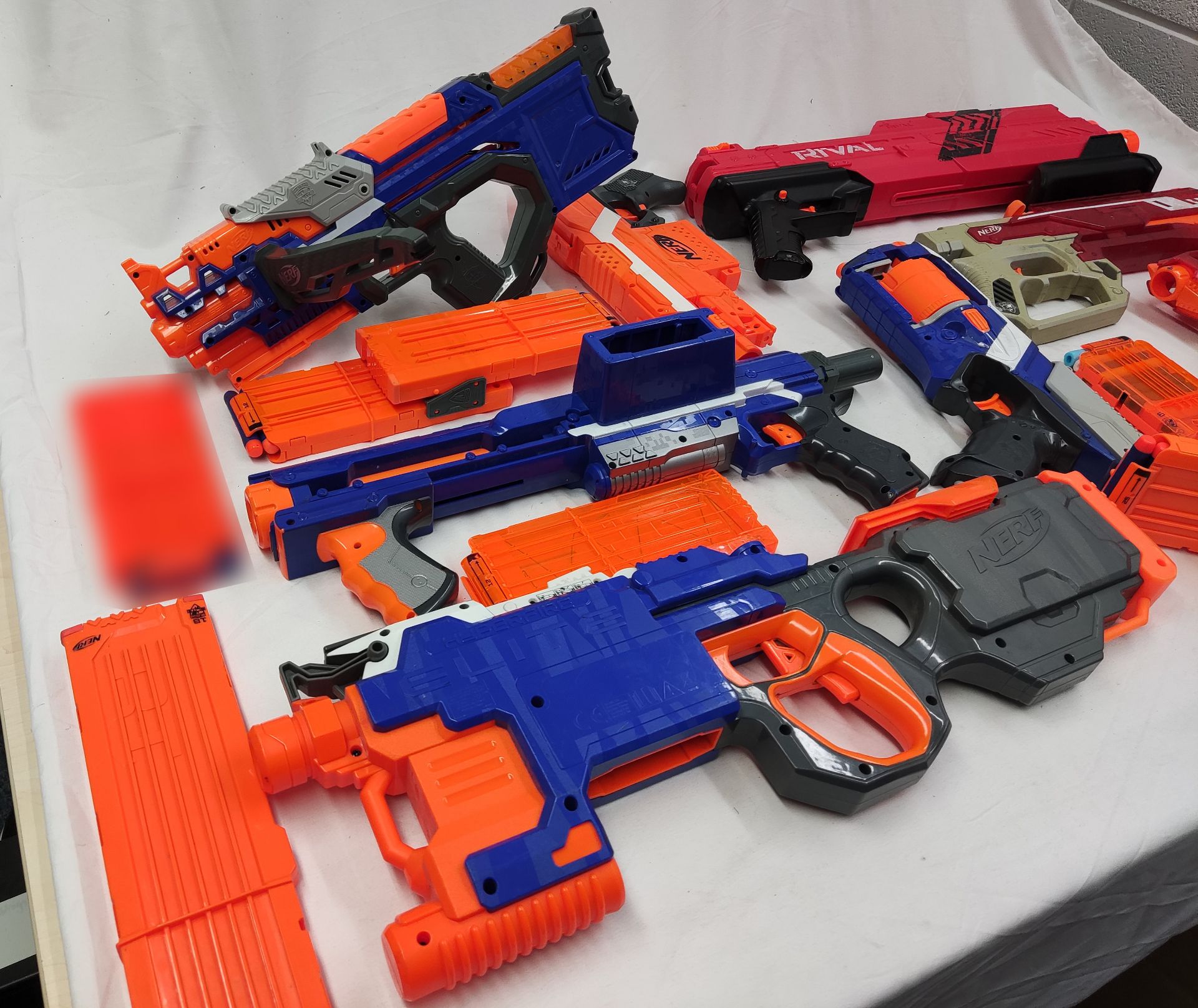 Large Batch of Nerf Guns - Used - CL444 - NO VAT ON THE HAMMER - Location: Altrincham WA14 - Image 3 of 8