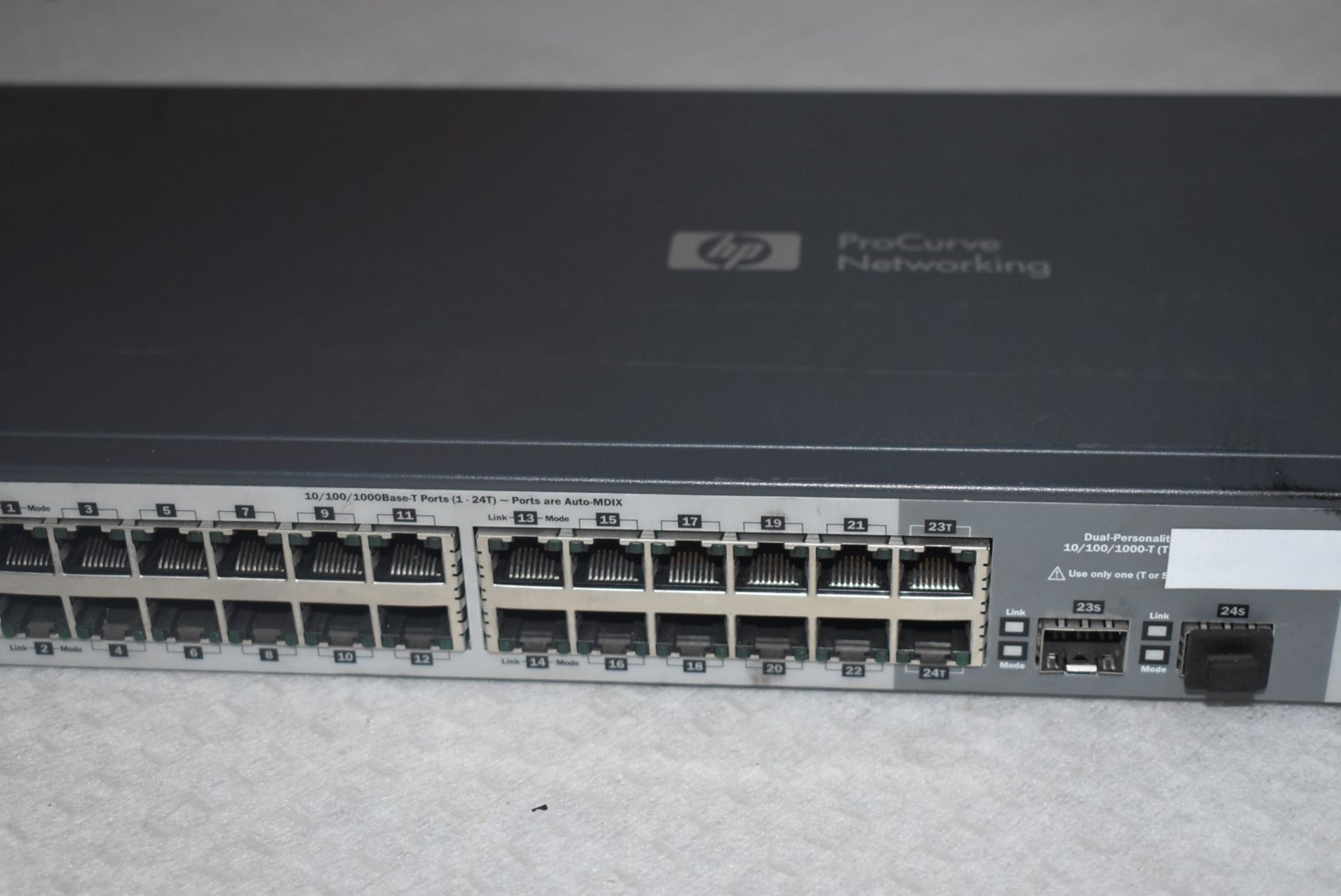 1 x HP Procurve 1810G 24 Port J9450A Switch - Image 2 of 6