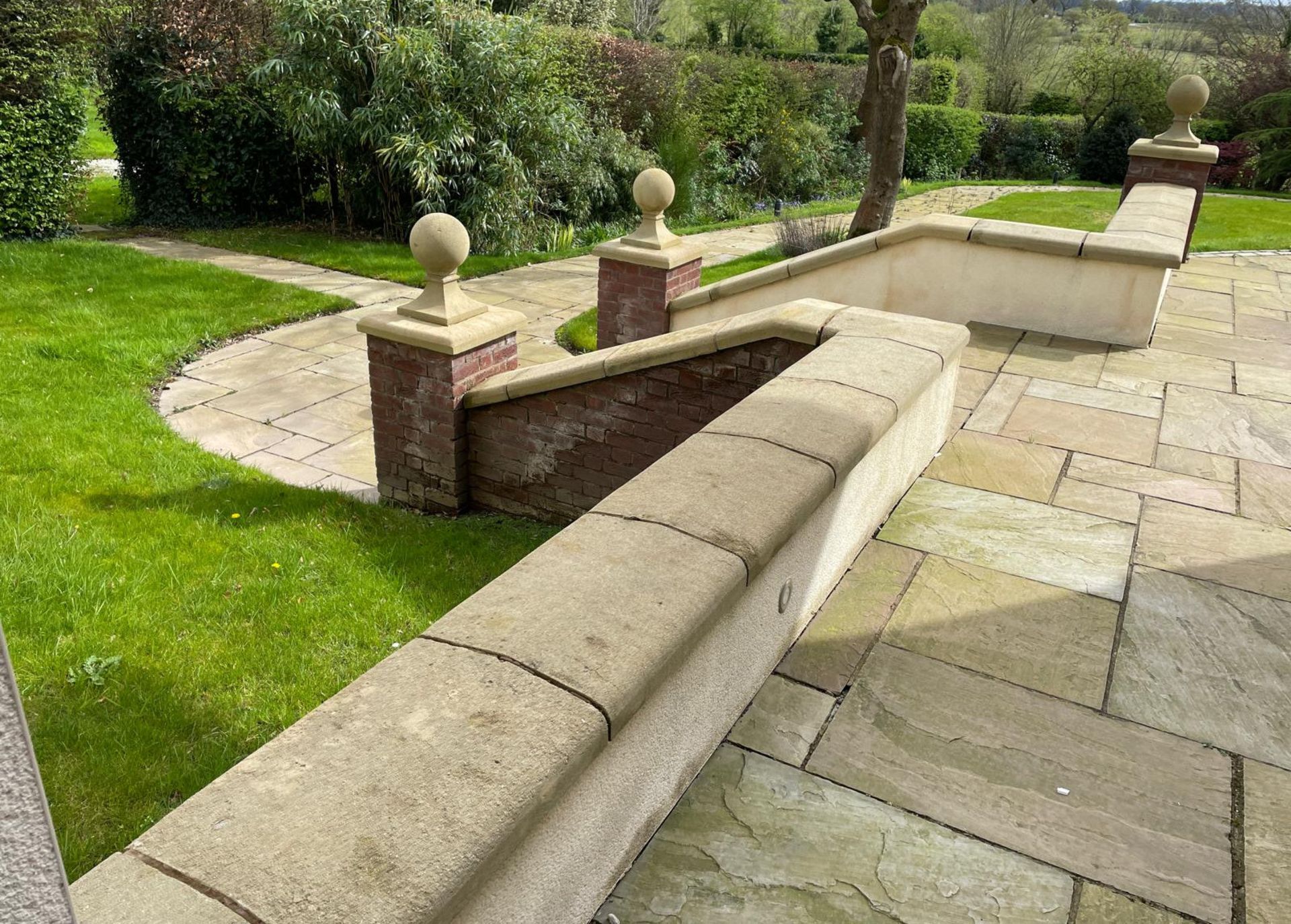 Large Quantity of Yorkstone Paving - Over 340sqm - CL896 - NO VAT ON THE HAMMER - Location: Wilmslow - Image 57 of 57