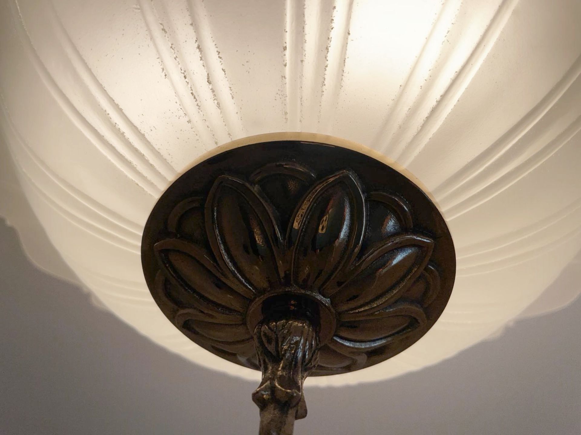 1 x Ornate Glass Ceiling Uplight - Ref: PAN142 / SIDE-DR - CL896 - NO VAT ON THE HAMMER - - Image 5 of 7