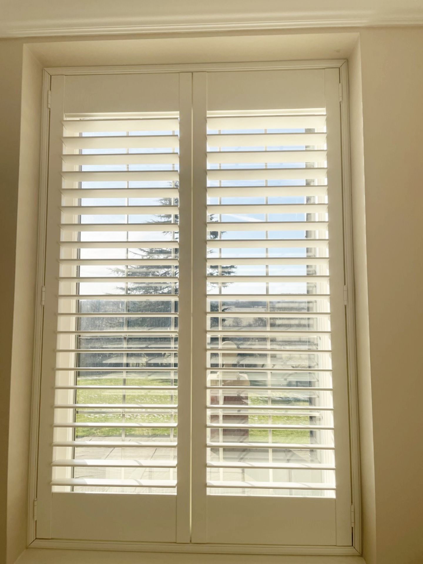 1 x Hardwood Timber Double Glazed Window Frames fitted with Shutter Blinds, In White - Ref: PAN108 - Image 13 of 19