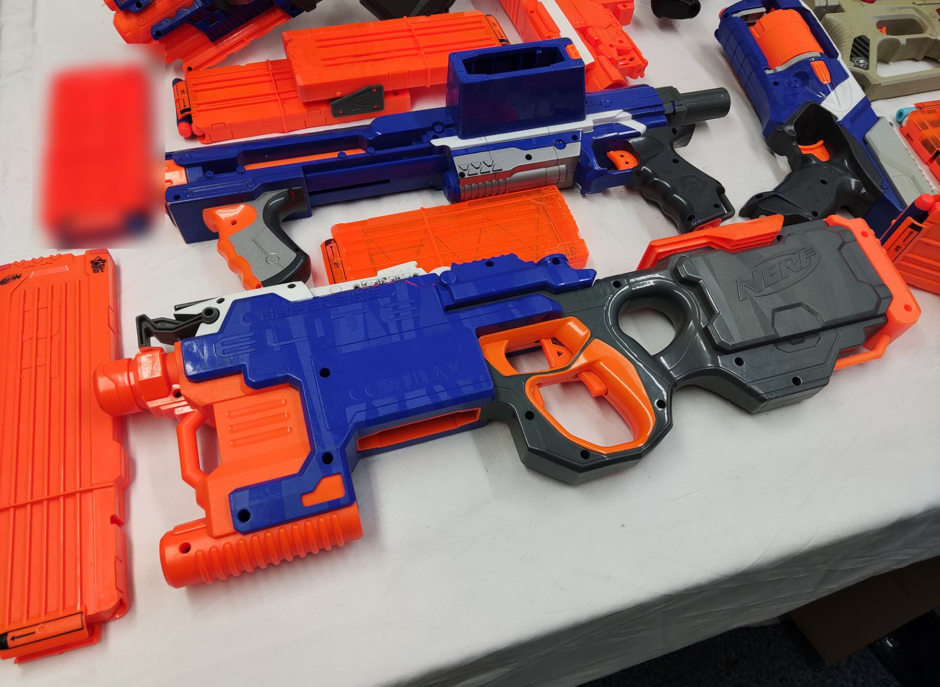 Large Batch of Nerf Guns - Used - CL444 - NO VAT ON THE HAMMER - Location: Altrincham WA14 - Image 4 of 8