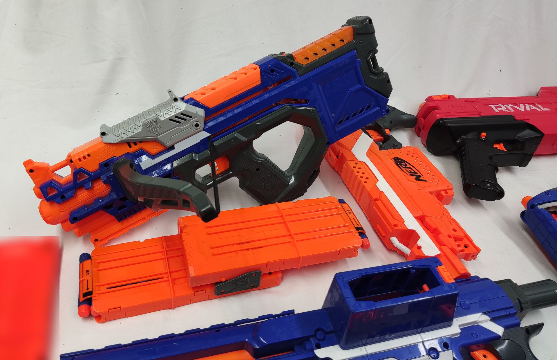 Large Batch of Nerf Guns - Used - CL444 - NO VAT ON THE HAMMER - Location: Altrincham WA14 - Image 6 of 8