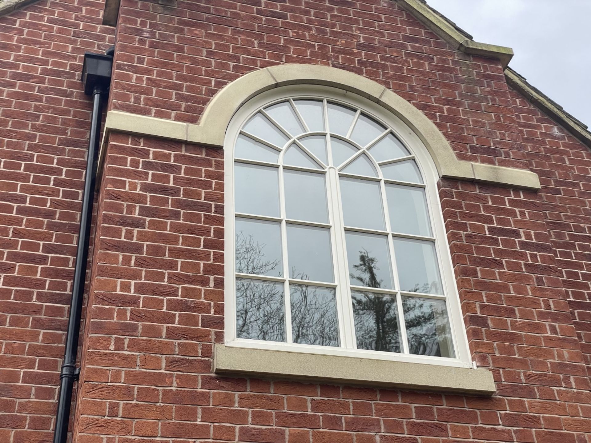 1 x Hardwood Timber Double Glazed Arch Window Frame - Ref: PAN217 / ARCH - CL896 - NO VAT - Image 24 of 24