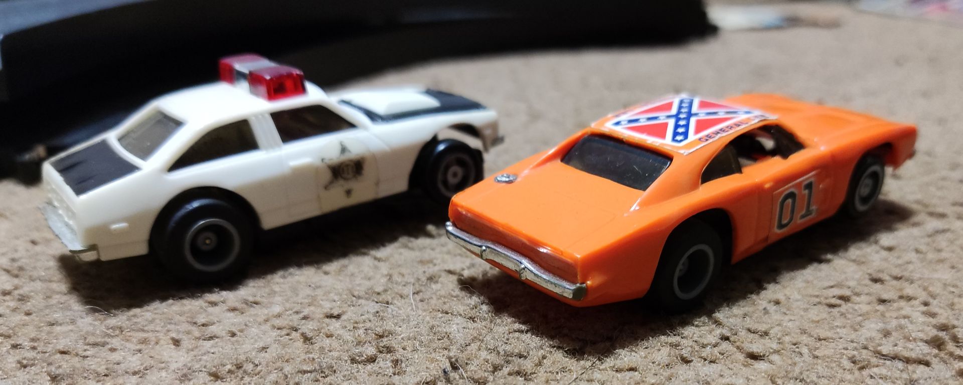 1 x Vintage Dukes of Hazzard Electric Slot Racing Set - Used - CL444 - NO VAT ON THE HAMMER - - Image 12 of 26