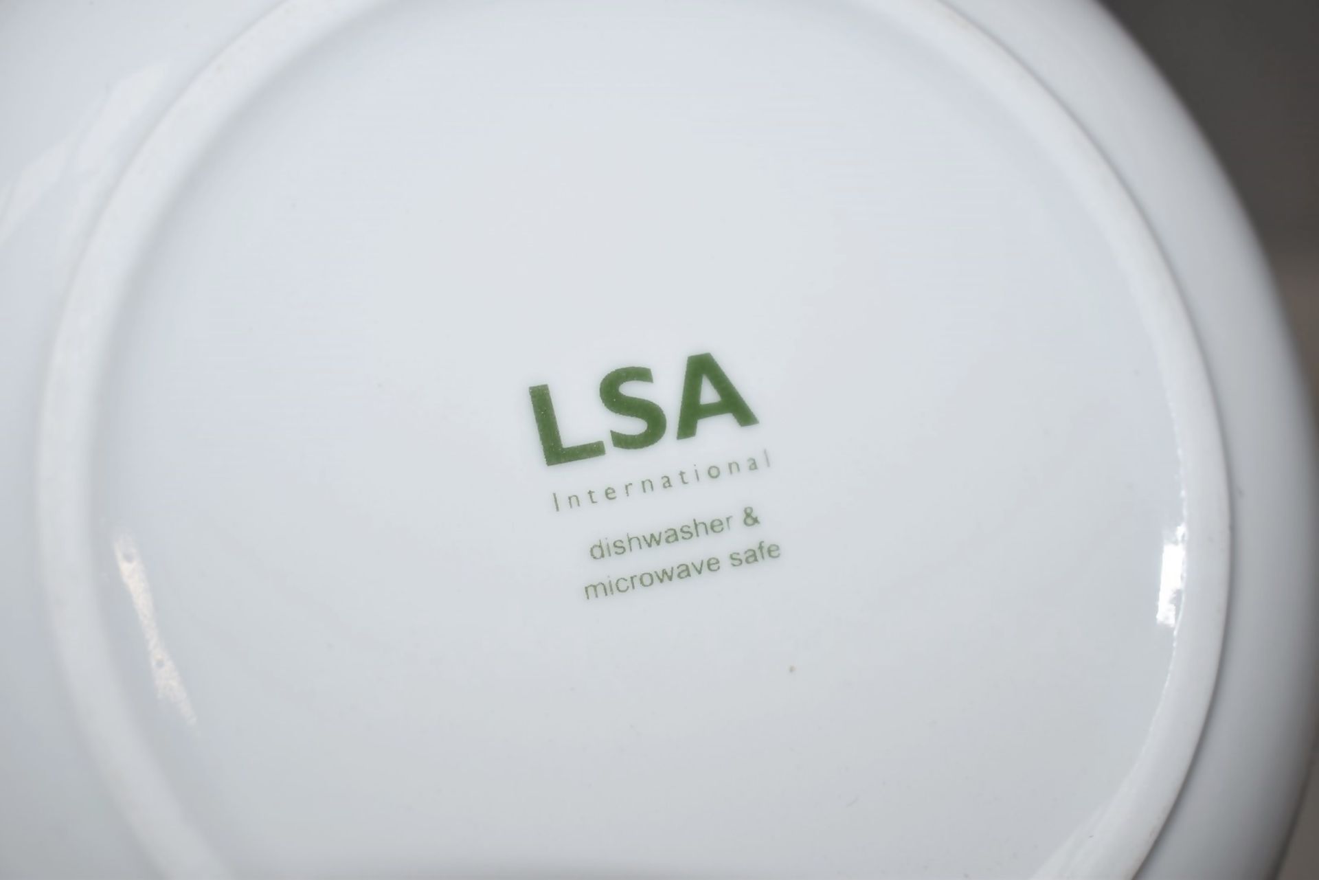 1 x LSA INTERNATIONAL 'Dine' 16-Piece Luxury Porcelain Crockery Set - Original Price £135.00 - Boxed - Image 3 of 8