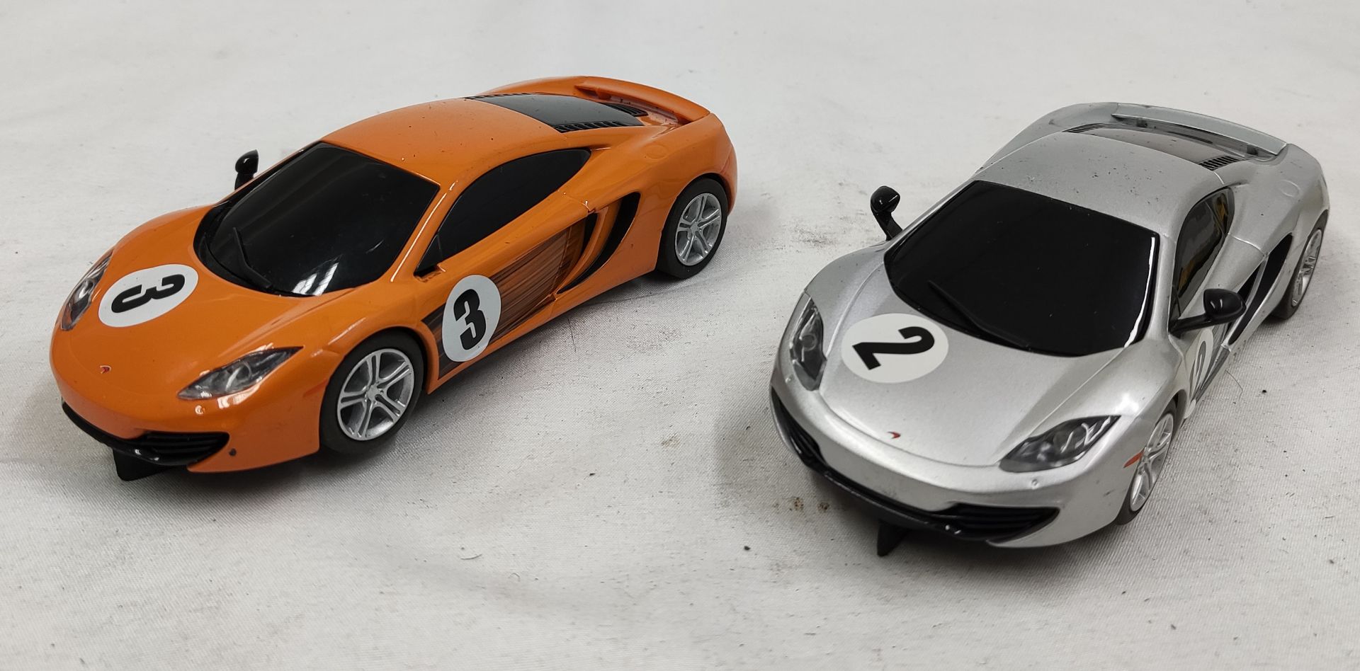 2 x Scalextric McLaren Cars - Tested and Working - Used - CL444 - NO VAT ON THE HAMMER - Location: - Image 2 of 7