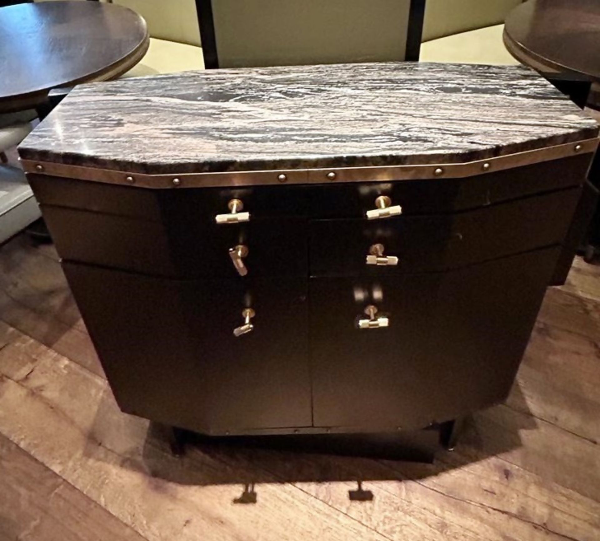 1 x Luxury Stone Topped Sideboard Dresser Finished in Black and Brass Detail - Dimensions: 94x45x90 - Image 6 of 10