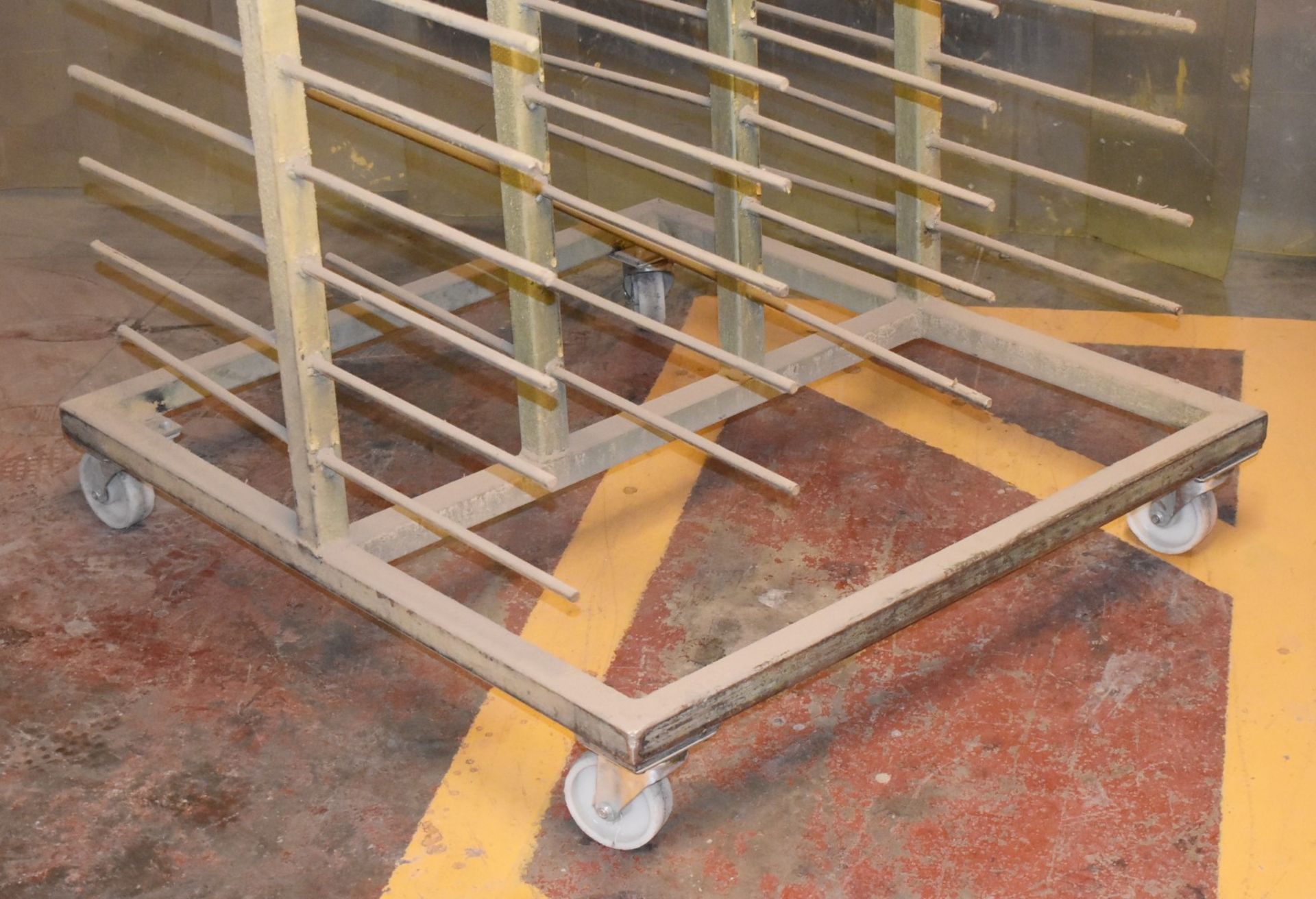 1 x Fifteen Bar Spray Booth Double Drying Rack With Heavy Duty Nylon Castors - Four Bar Wide - Image 4 of 5