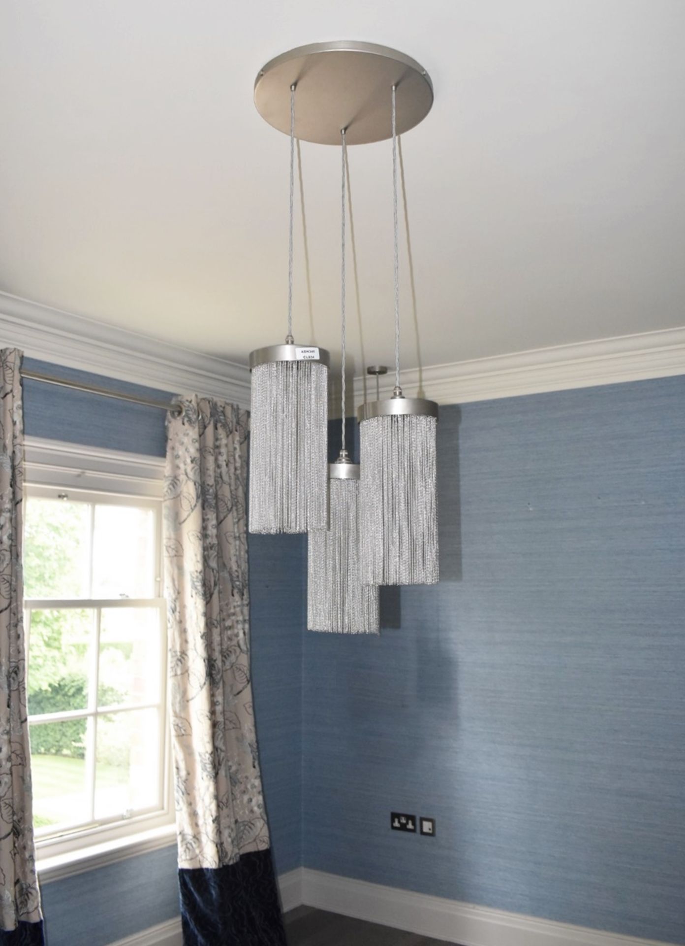 3 x Contemporary Pendant Lights with Chain Shades and Ceiling Rose - NO VAT ON THE HAMMER - Image 2 of 3