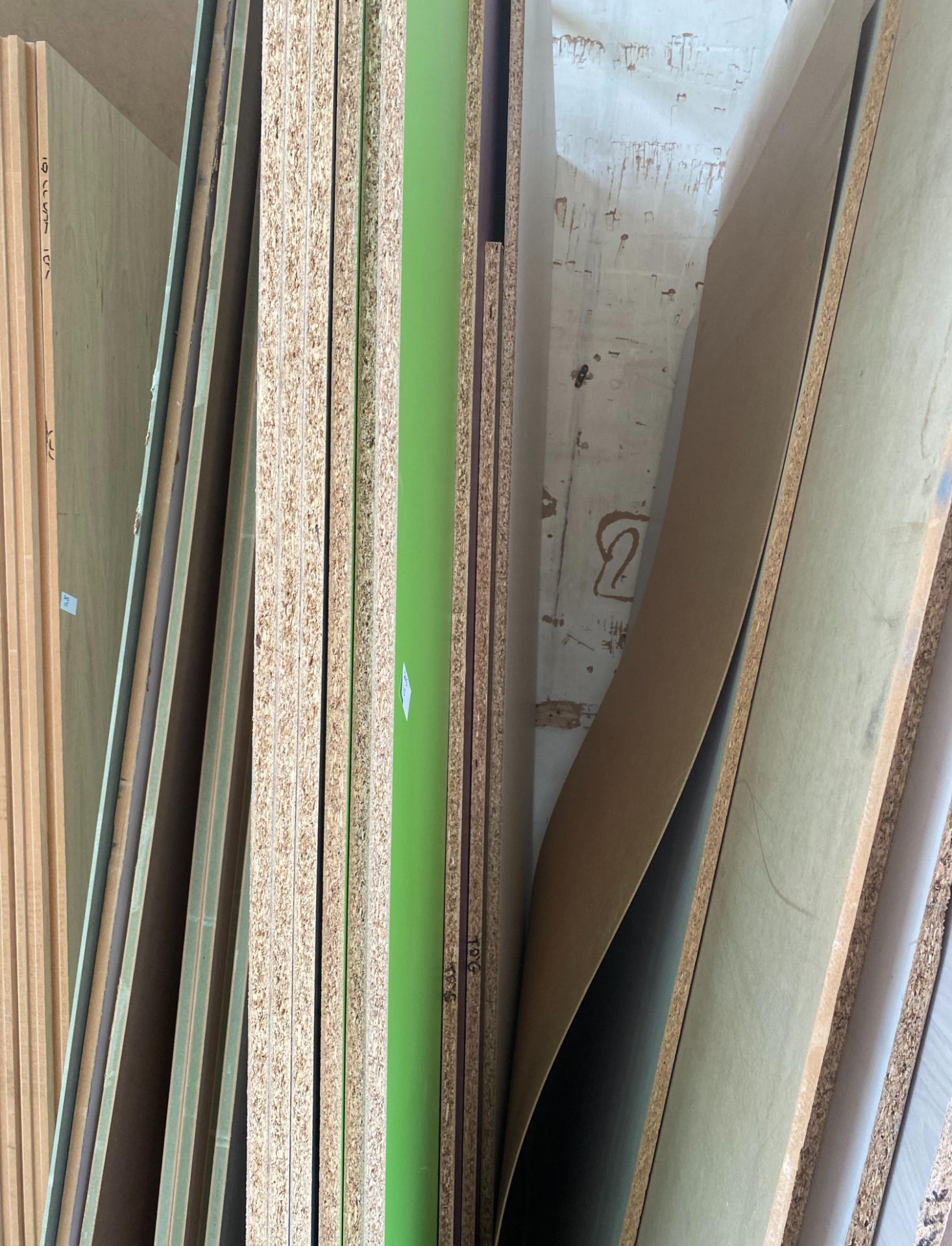 1 x Large Selection Of Chipboard Panels As Shown - Ref: GMS112 - CL937 - Location: London - Image 3 of 3