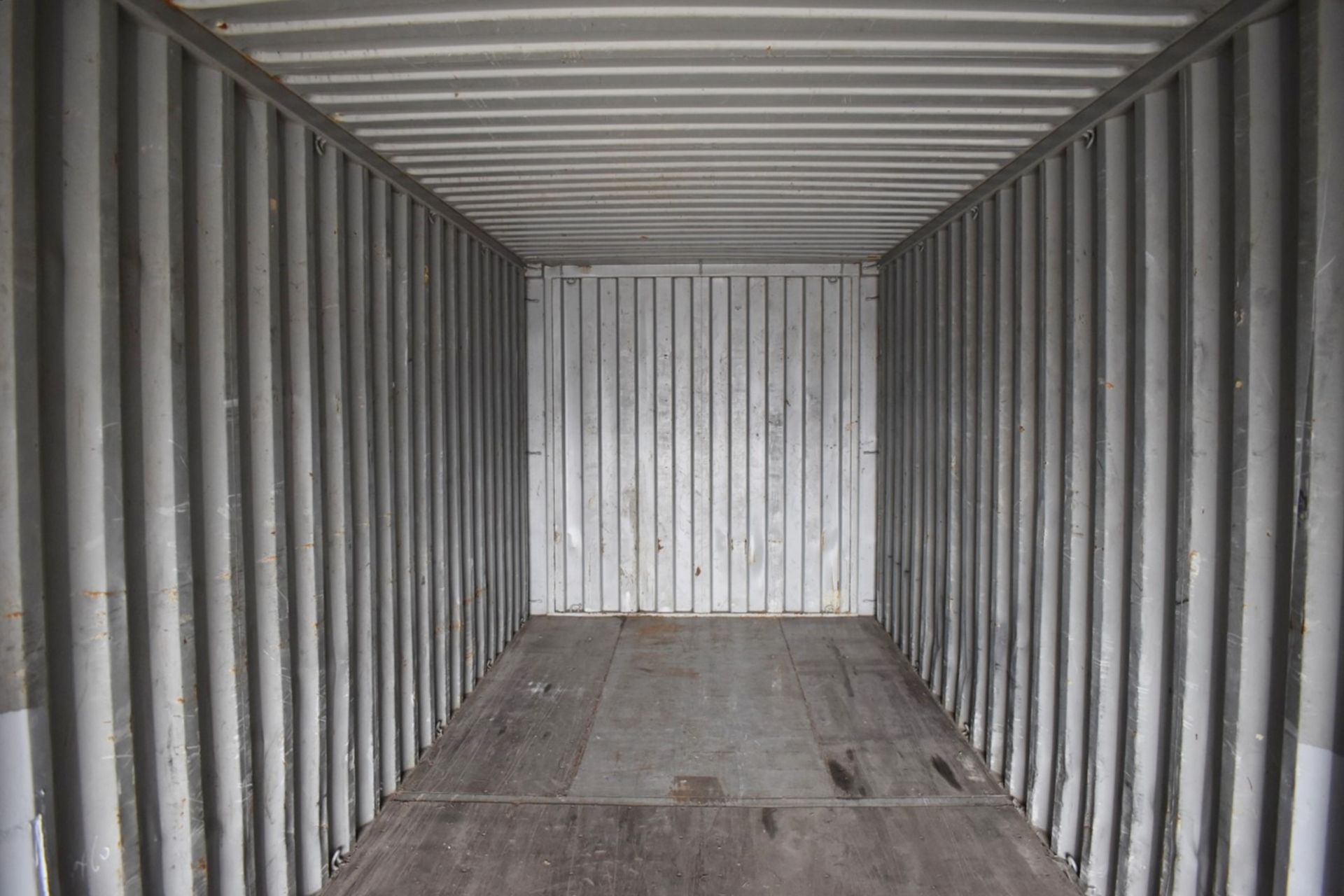 1 x 40ft Industrial Shipping / Storage Container - Ref: FF300 (Unit 24) - Image 10 of 12