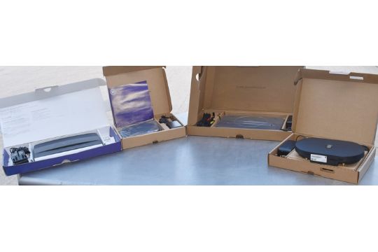 4 x Assorted Boxed Internet Routers - Ref: ASH427 WH2- CL934 - NO VAT ON THE HAMMER - Location: - Image 1 of 7