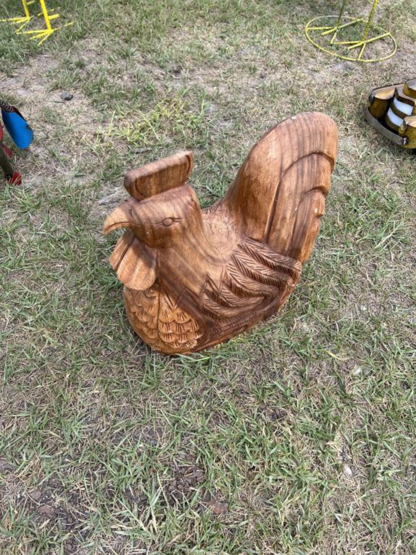 WOODEN HEN