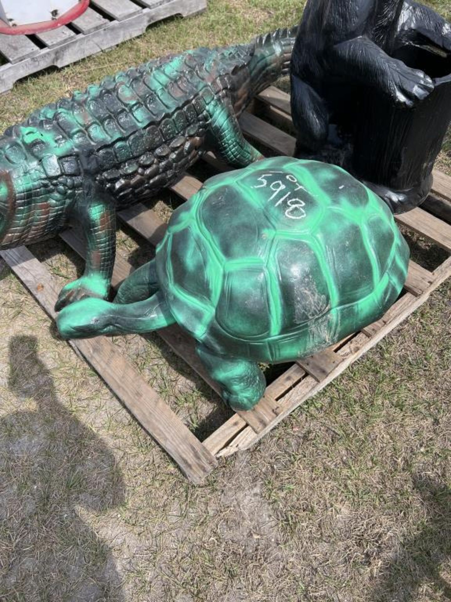 ALUMINUM TURTLE STATUE