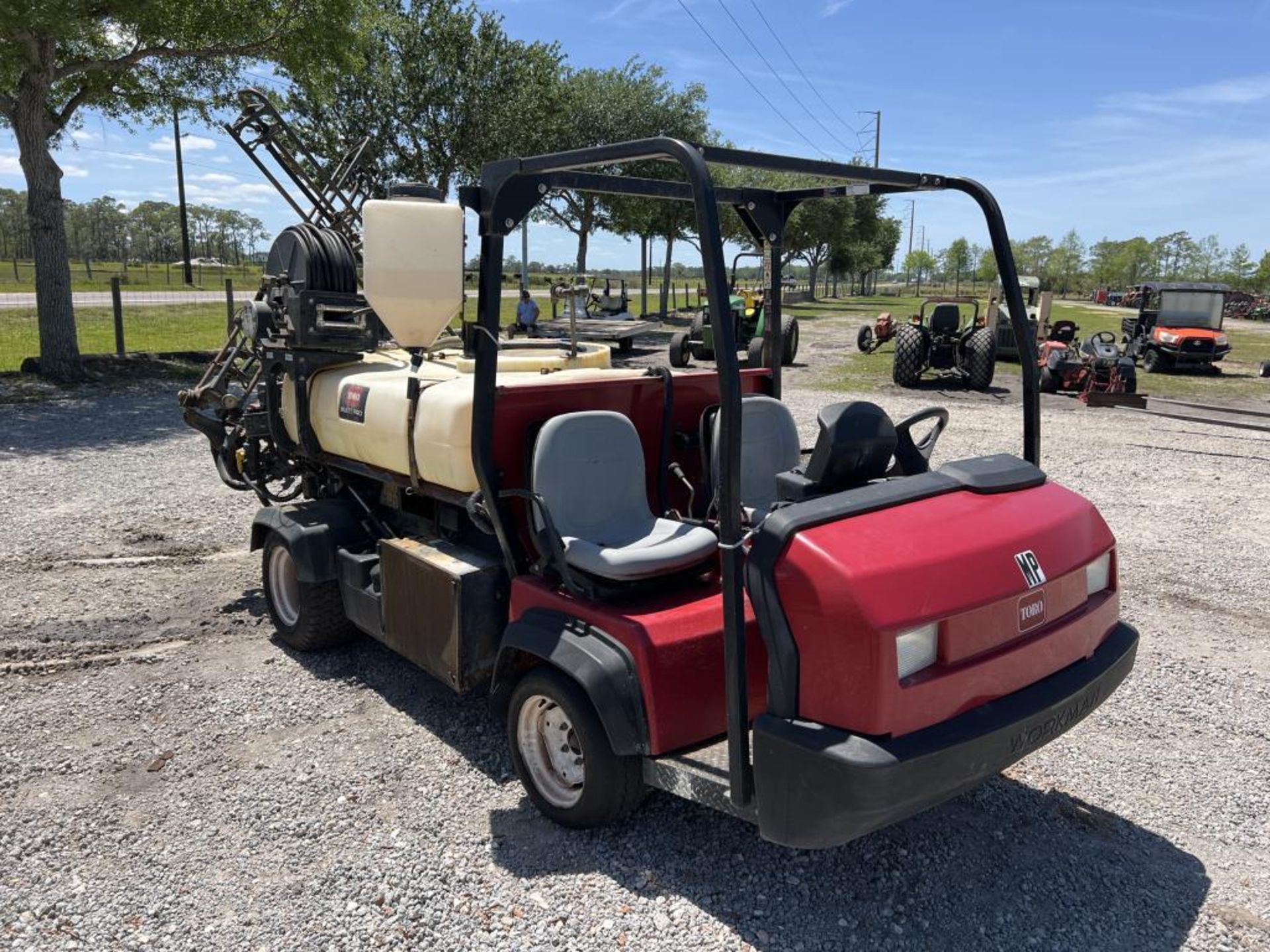 TORO MULTIPRO WORKMAN SPRAYER - Image 5 of 7