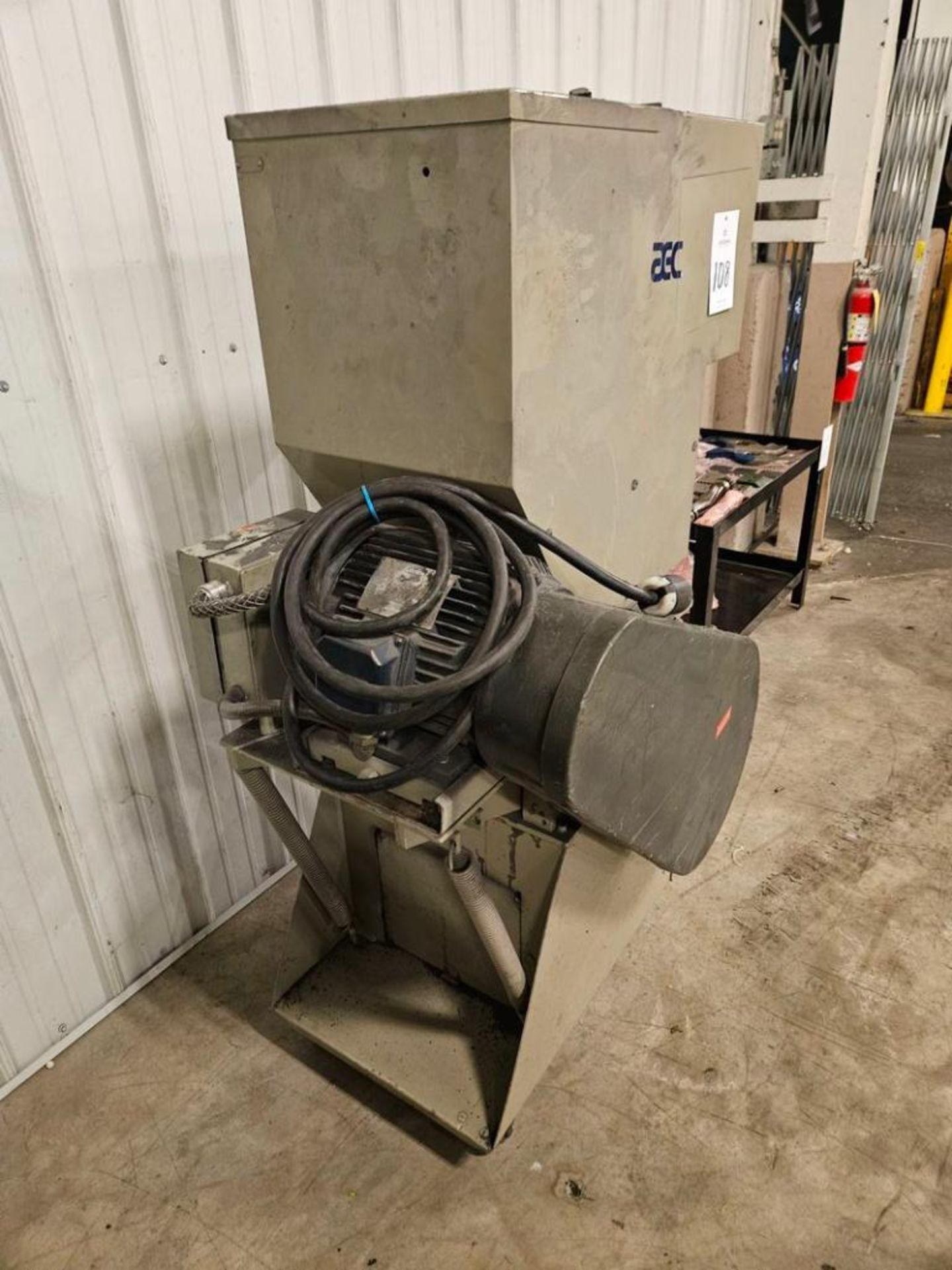 Nelmor G1012P1 Mobile Grinder - Image 2 of 2