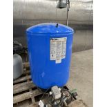 Flotec FP7120-10 Pressure Tank, with Filter