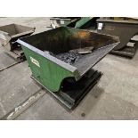 1/2 Yard Self Dumping Hopper with Wheels