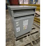 Eaton V48M28T3016 Dry Type Distribution Transformer