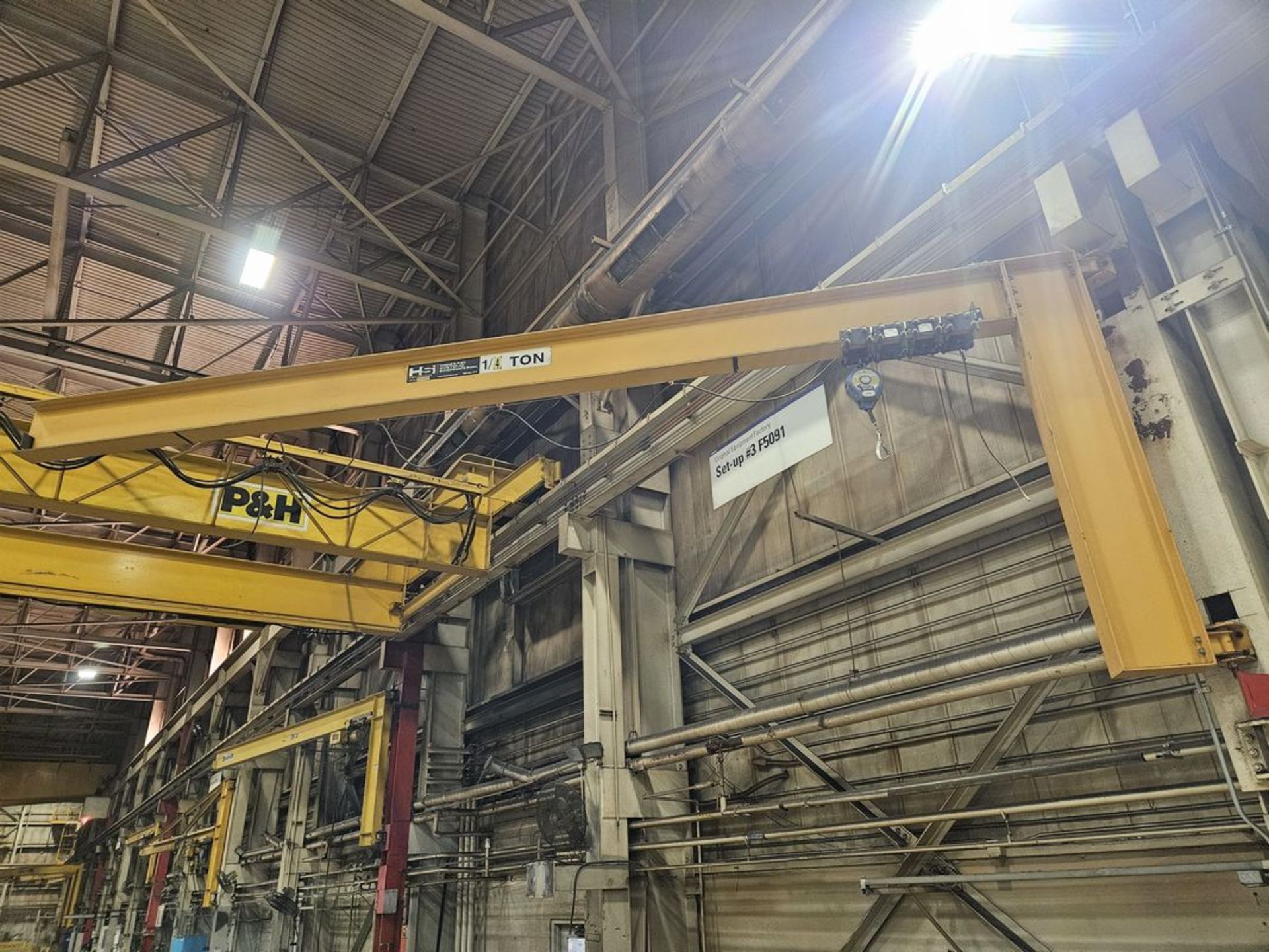 HIS 1/4 Ton x 22' Wall Mount Jib Crane (No Hoist)