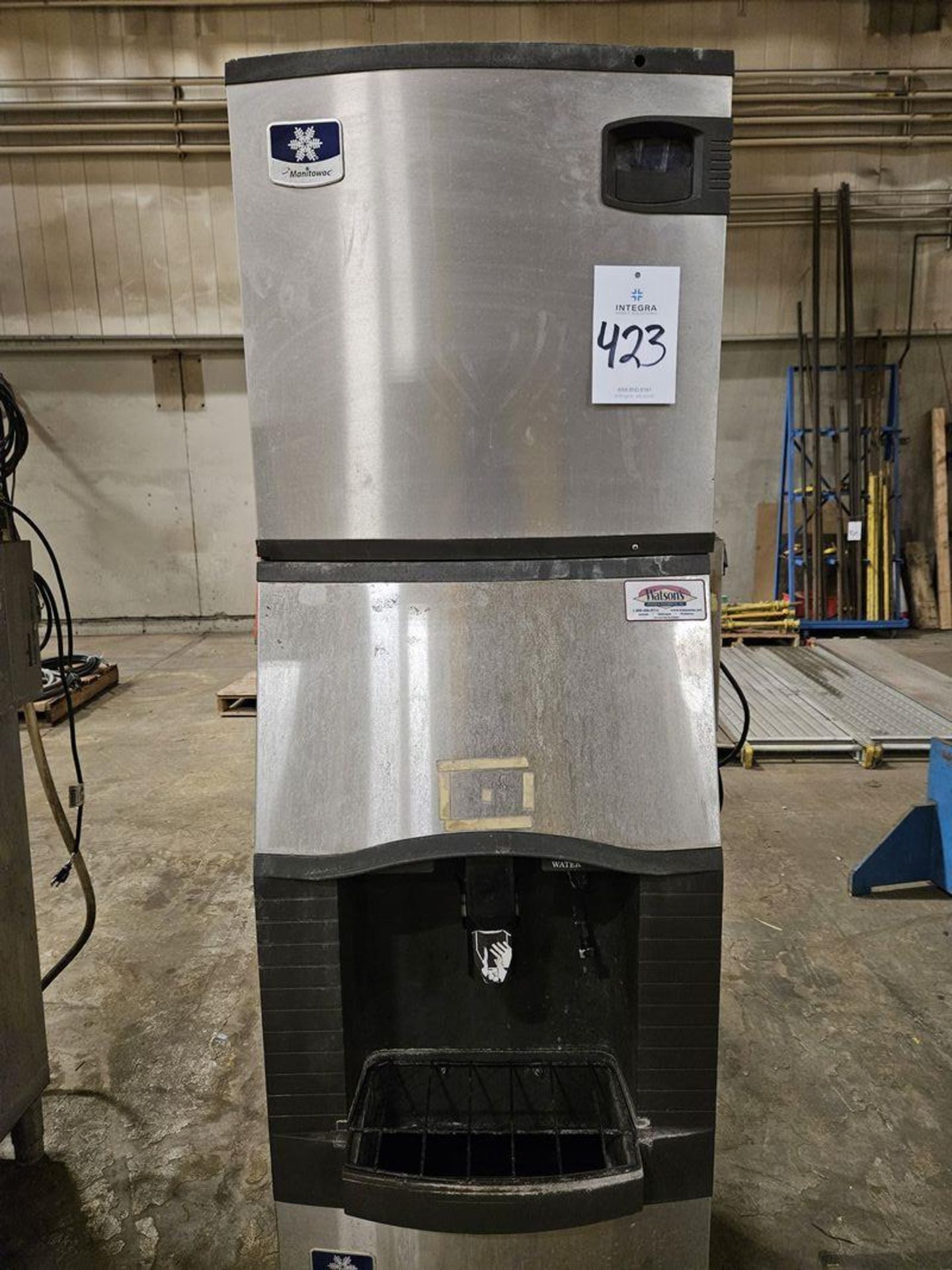 Manitowoc ID0322A-161 Ice Maker with SFA191 Ice Dispenser - Image 2 of 3