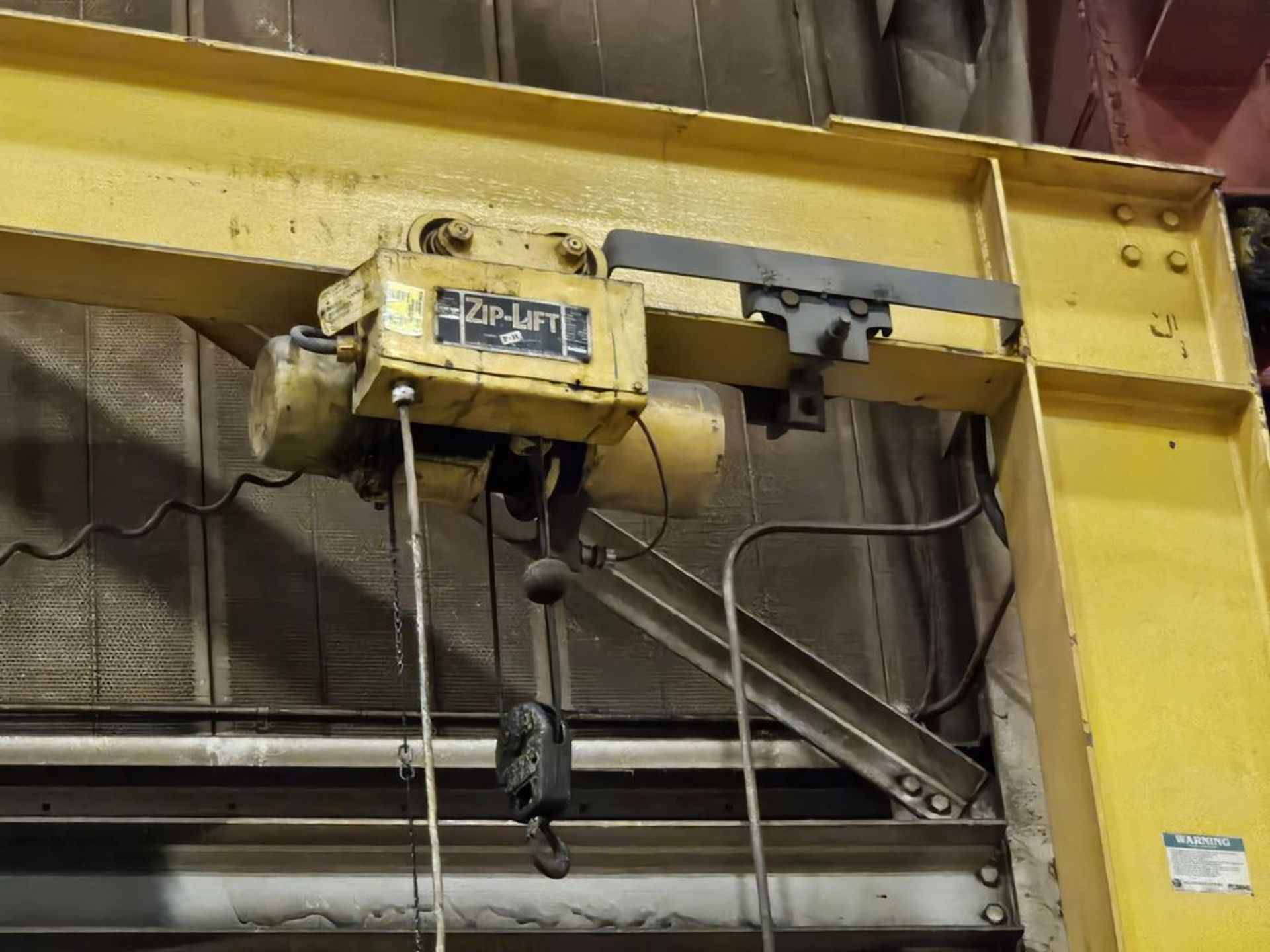 Bushman 1/2 Ton x 22' Wall Mount Jib Crane - Image 2 of 2