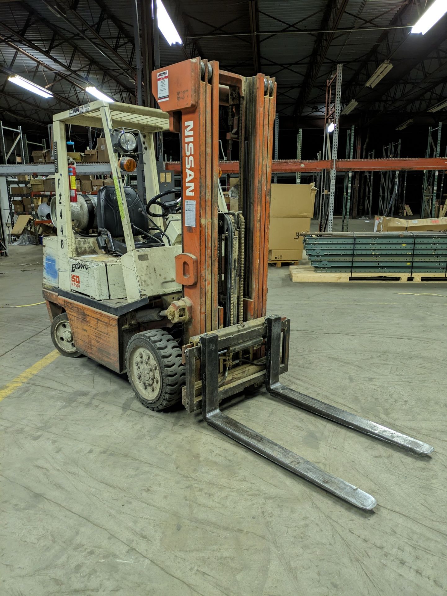 Nissan KCPH02A25PV, 4,400-Lb. Capacity LPG Sit-Down Forklift - Image 4 of 7