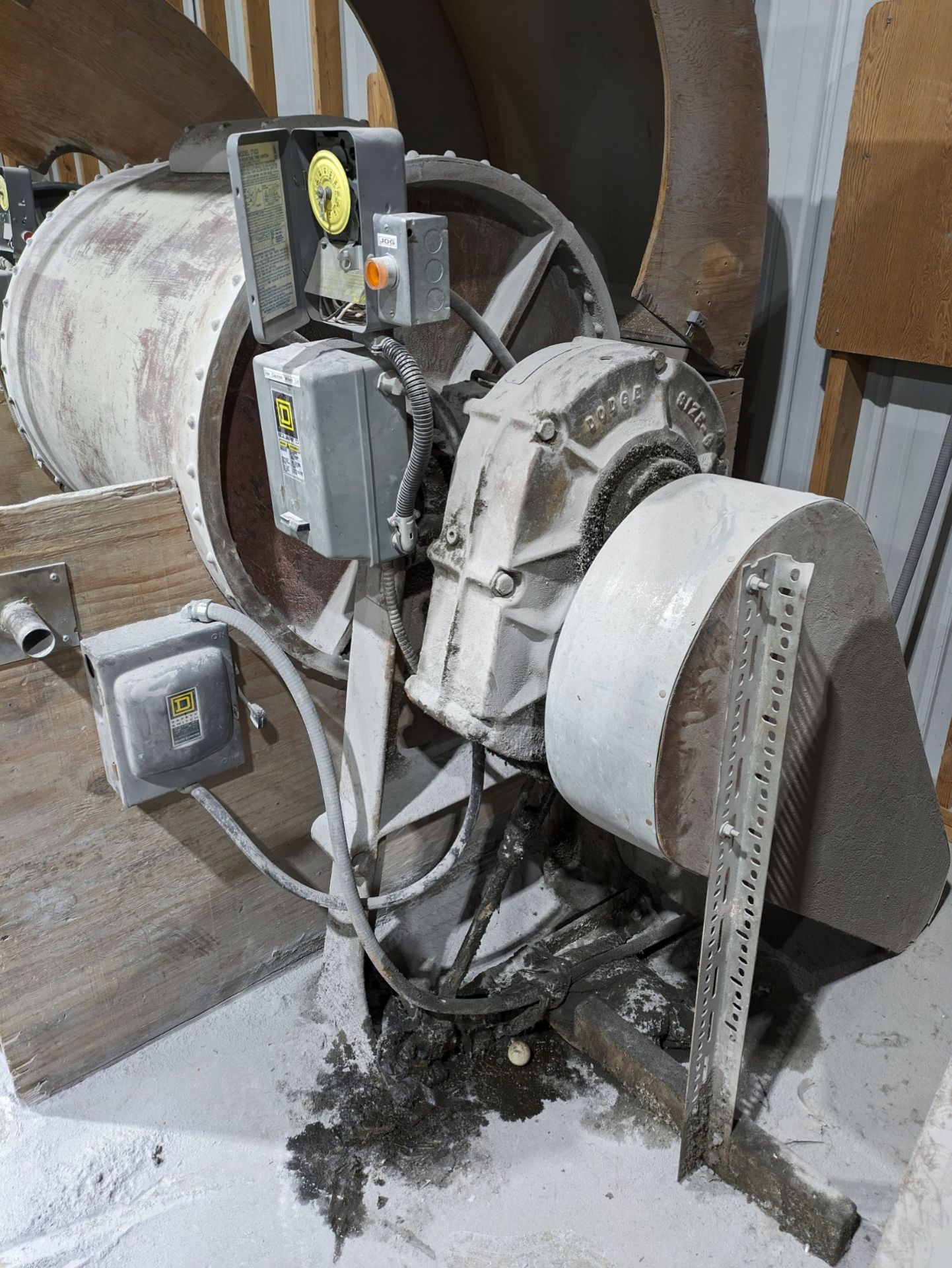 Paul O. Abbe 30" Dia. x 36" W Ball Mill - Image 3 of 3