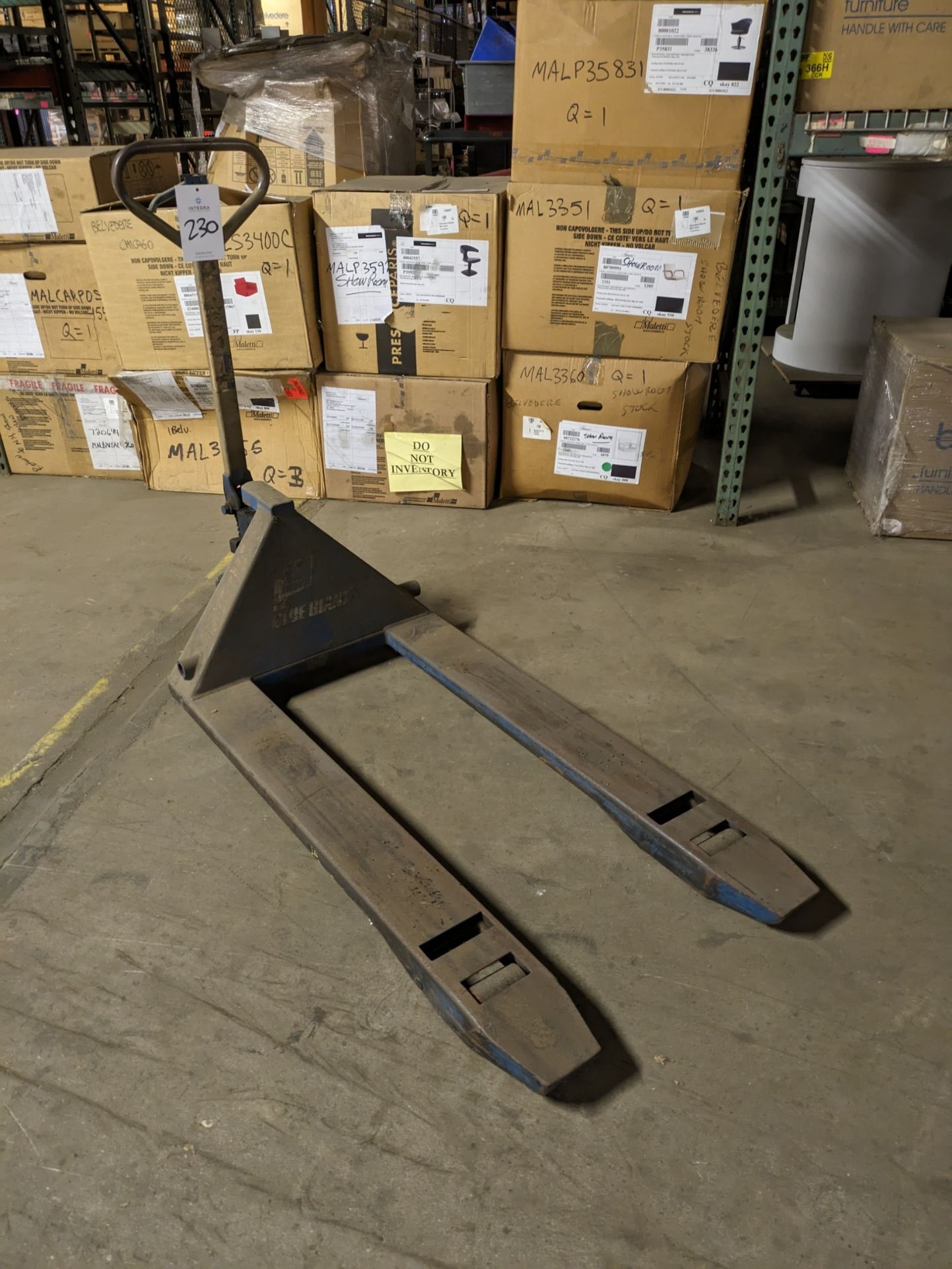 Blue Giant RO1-5 5,000-Lb. Capacity Manual Hydraulic Pallet Jack