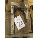 Bostitch Boxlok D16-2AD Pneumatic Carton Closing Staple Gun