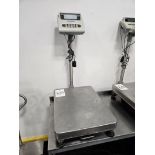 Uline H-794 1320 Lb. Platform Scale