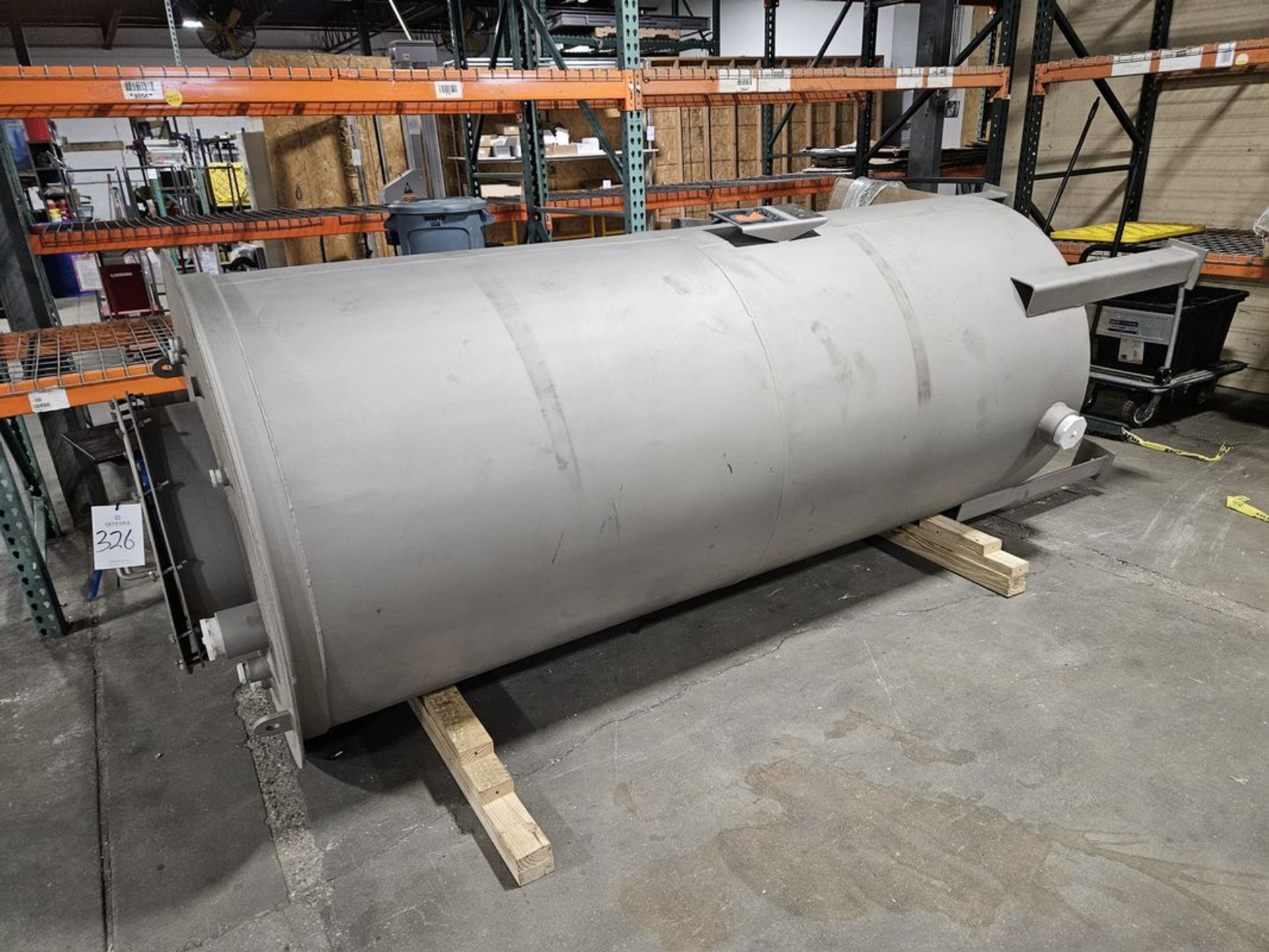 Ross 850 Gallon Steel Vertical Tank