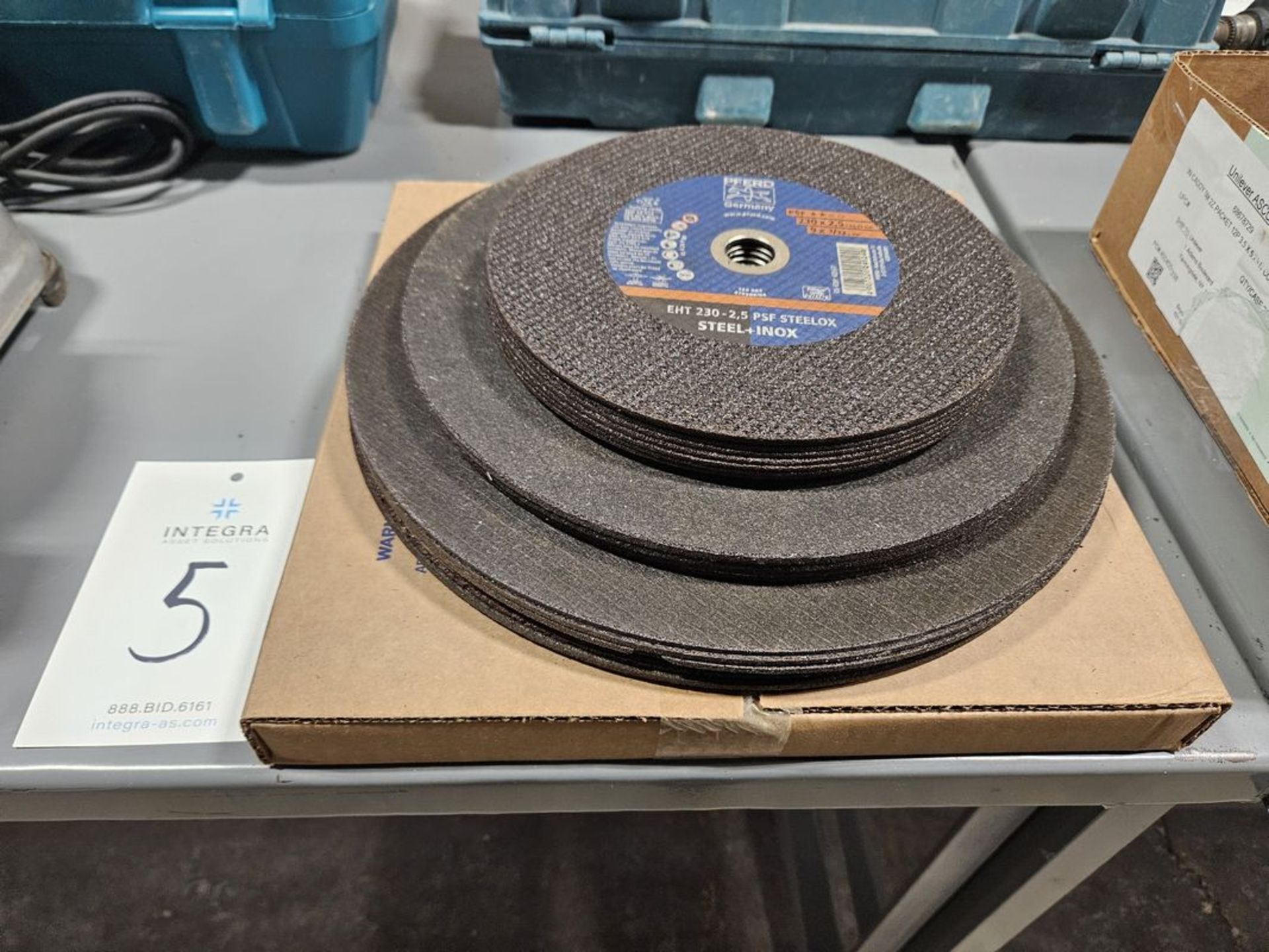 Lot of Assorted Abrasive Saw Blades