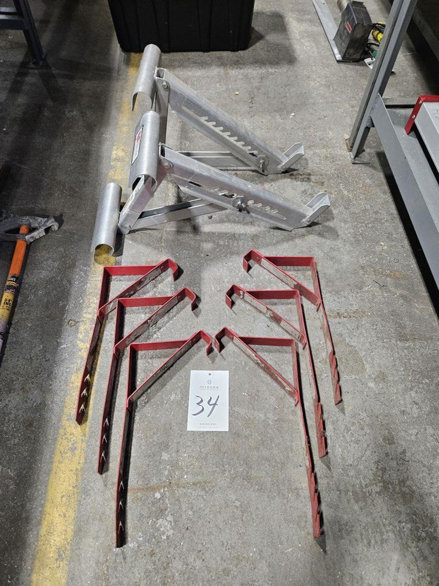 Lot of Assorted Ladder Jacks