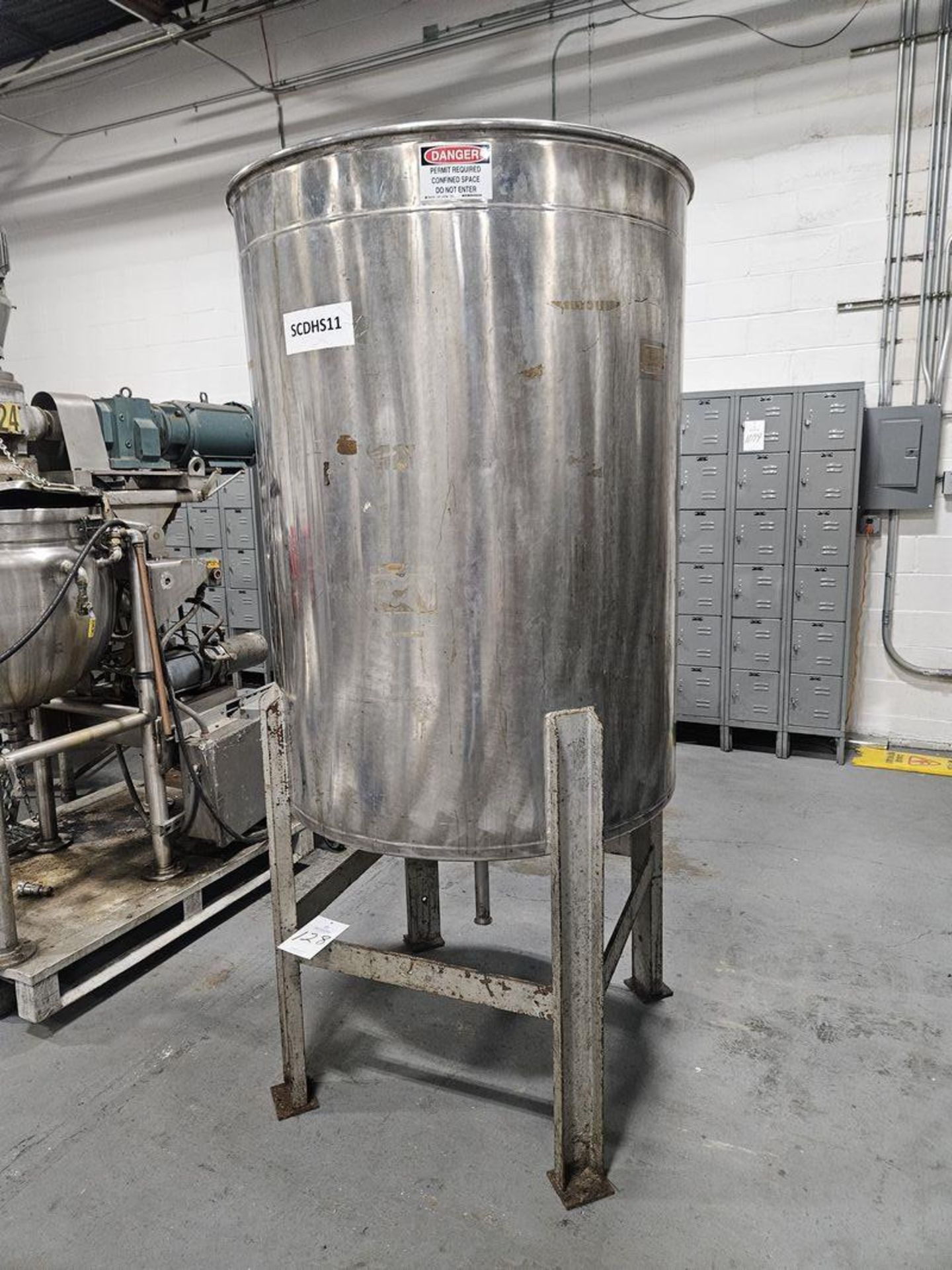 150 Gallon Stainless Steel Mixing Tank