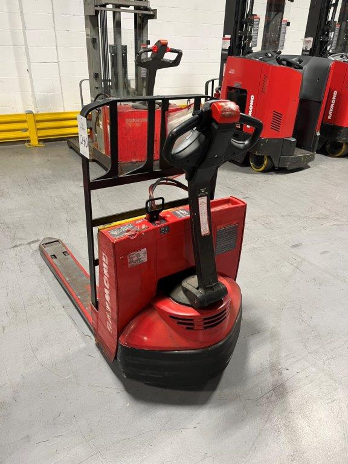 Raymond 102T-F45L Walkie Pallet Jack, 4500-Lb Capacity - Image 2 of 3