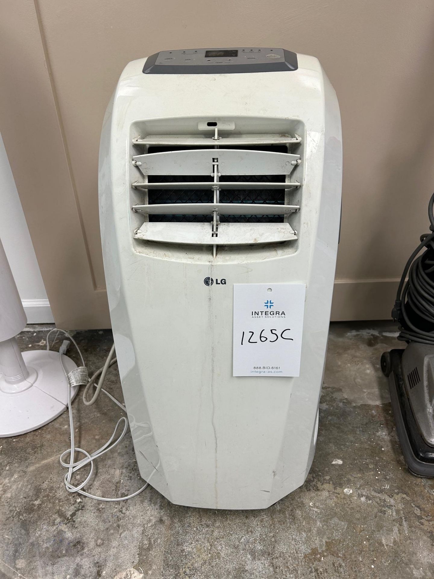 LG Portable Air Conditioner LP1014WNR 10,000 BTU