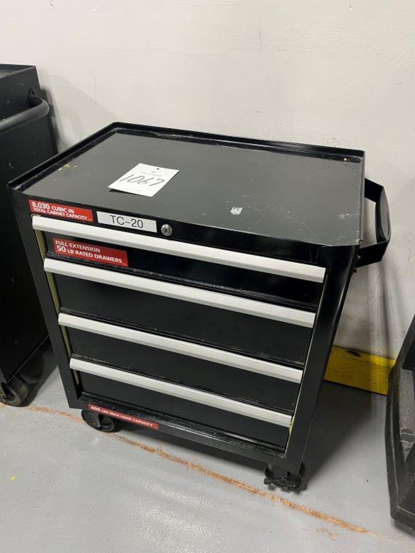 Mobile 4-Drawer Tool Cabinet
