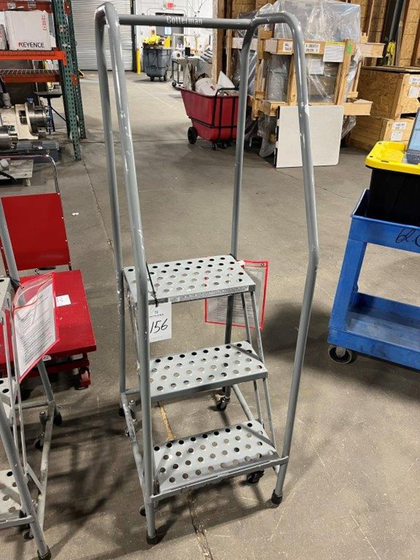 Cotterman 3-Step Mobile Safety Ladder 450-Lb Capacity