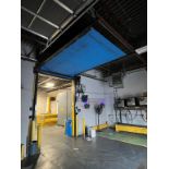 Right Hite Fastrax 96" x 142" Automatic Rollup Door