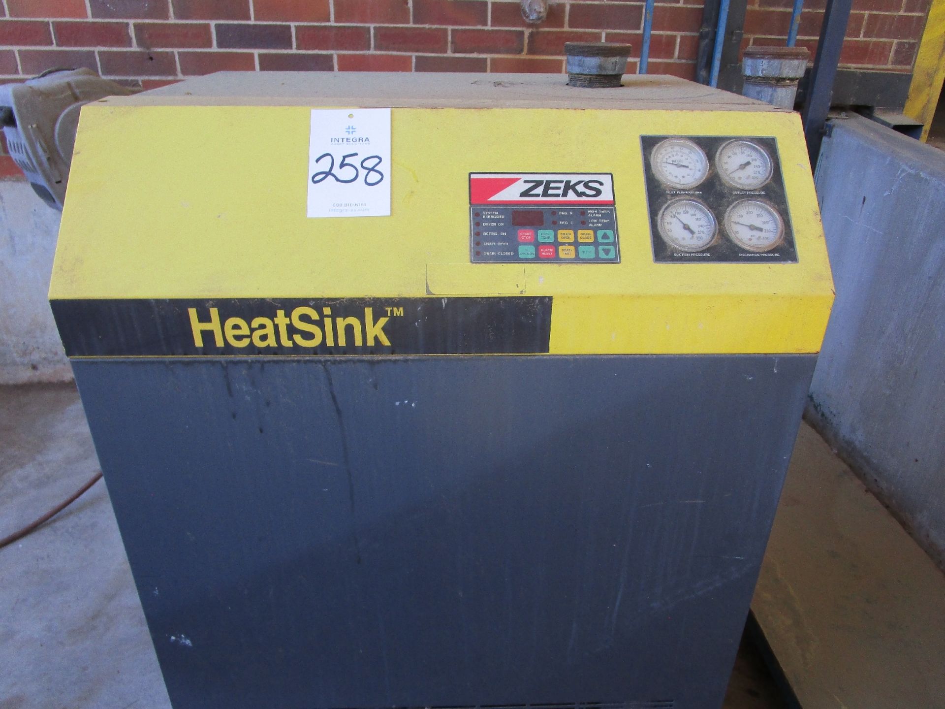 Zeks 500HSEA400 Refrigerated Air Dryer - Bild 2 aus 3